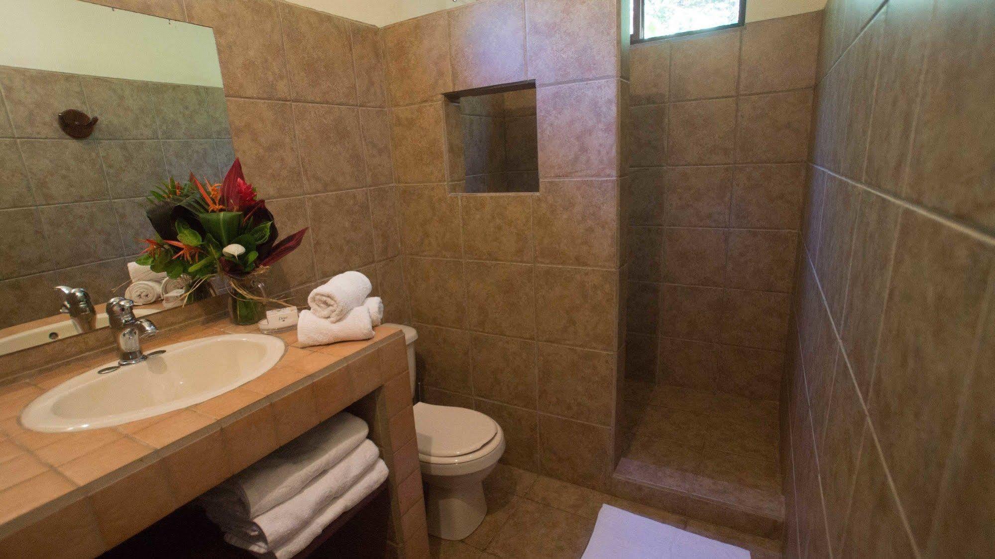 Mamma E Papa Aparthotel Ojochal Bagian luar foto